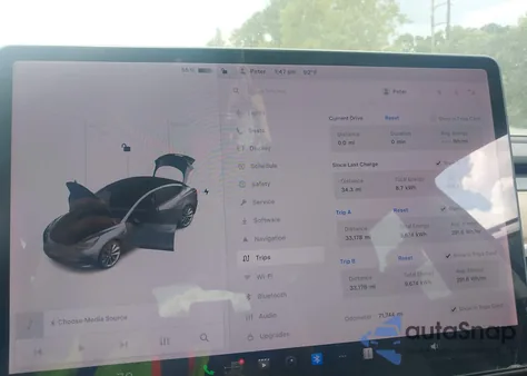 2018 Tesla Model 3 Long Range/Performance из США, поврежденный, VIN 5YJ3E1EB7JF086795